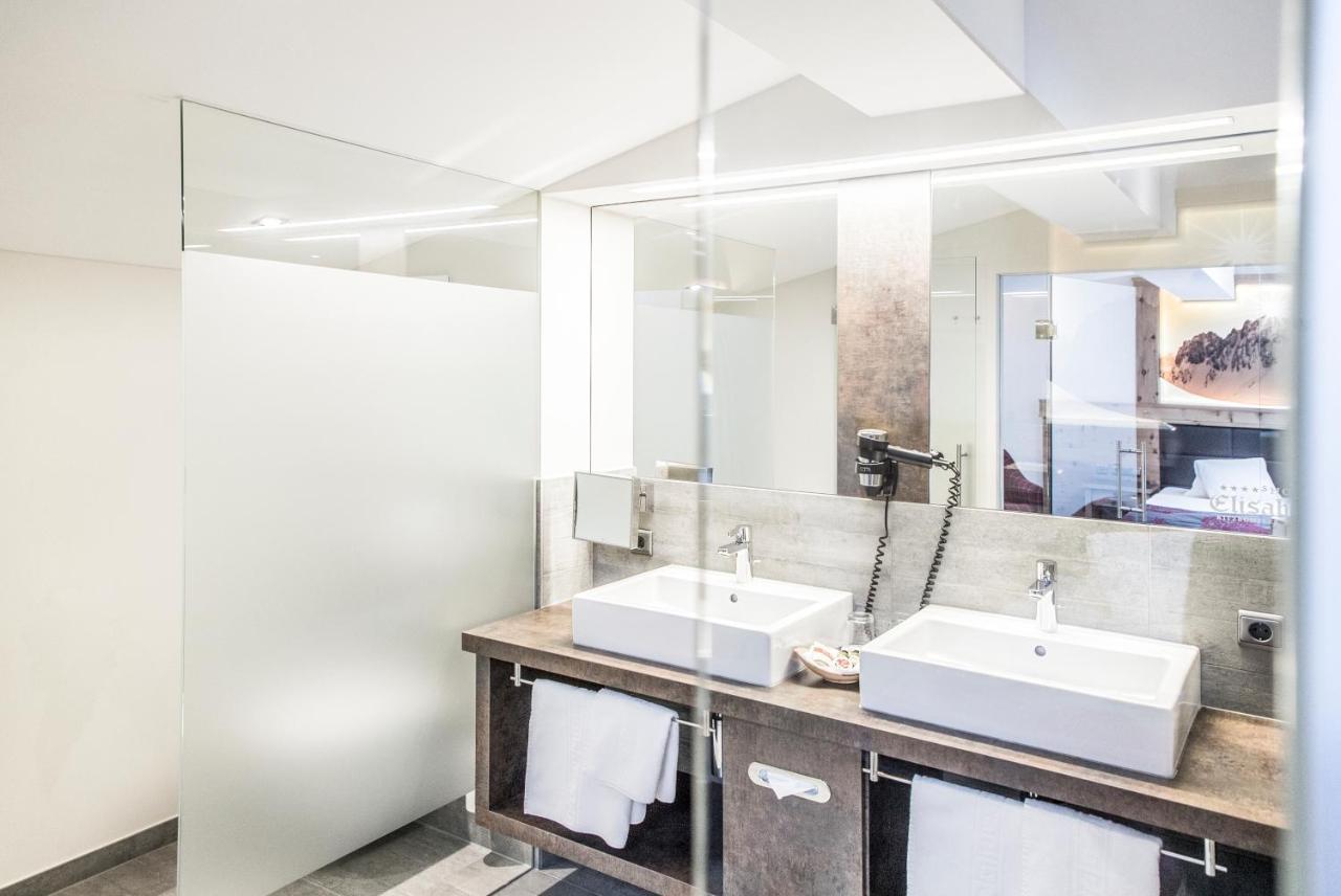 Hotel Elisabeth, 4 Sterne Superior Kirchberg in Tirol Eksteriør billede