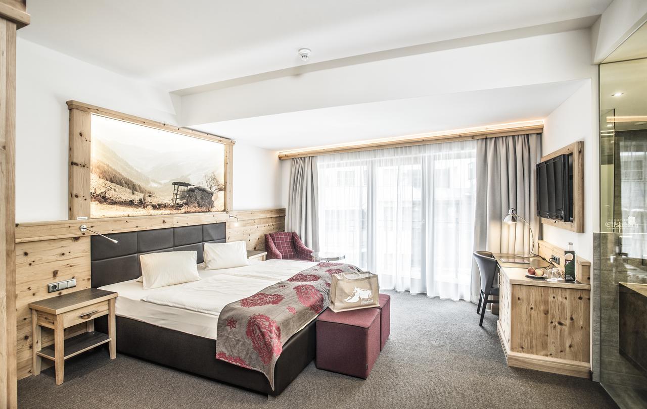 Hotel Elisabeth, 4 Sterne Superior Kirchberg in Tirol Eksteriør billede